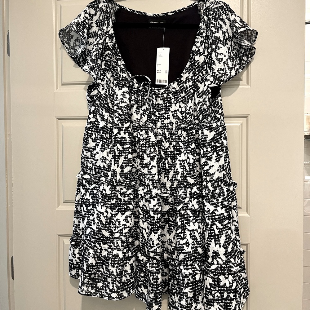 Black and white babydoll dress NWT